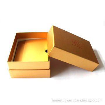 1,200g Cardboard Gift Box with Paper Holder Insert, Different Sizes and Designs are Available
